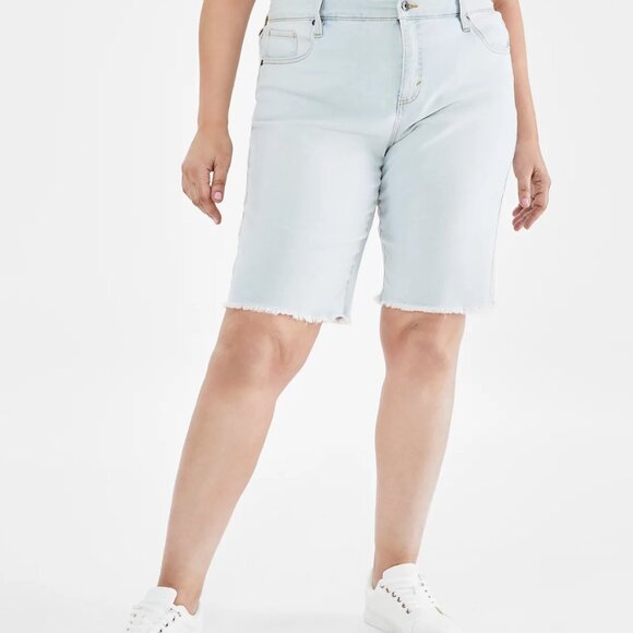 Style & Co. Light Blue Denim Bermuda Shorts size 16 - Picture 1 of 10
